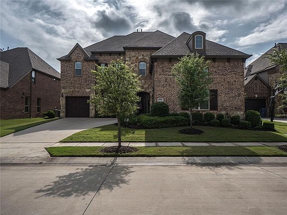 2nd image of 9511 Blanco Dr
