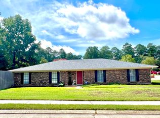 101 Shawnee Cir, West Monroe, LA 71291