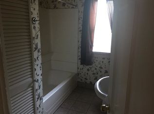 734 E 260th St, Euclid, OH
