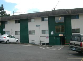 700 Academy St APT 10, Kelso, WA 98626