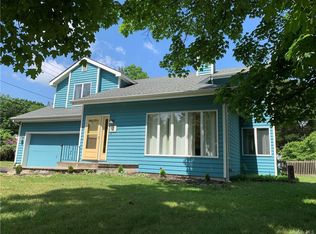 1 Woodside Dr, Warwick, NY 10990