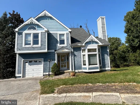 7 Stardust Ct, Catonsville, MD 21228