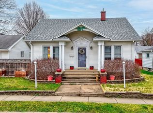 116 E High St, Morris, IL 60450
