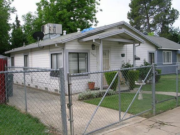 3rd image of 4788 17th Ave
