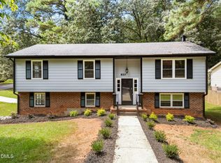 820 Nuttree Pl, Raleigh, NC 27606