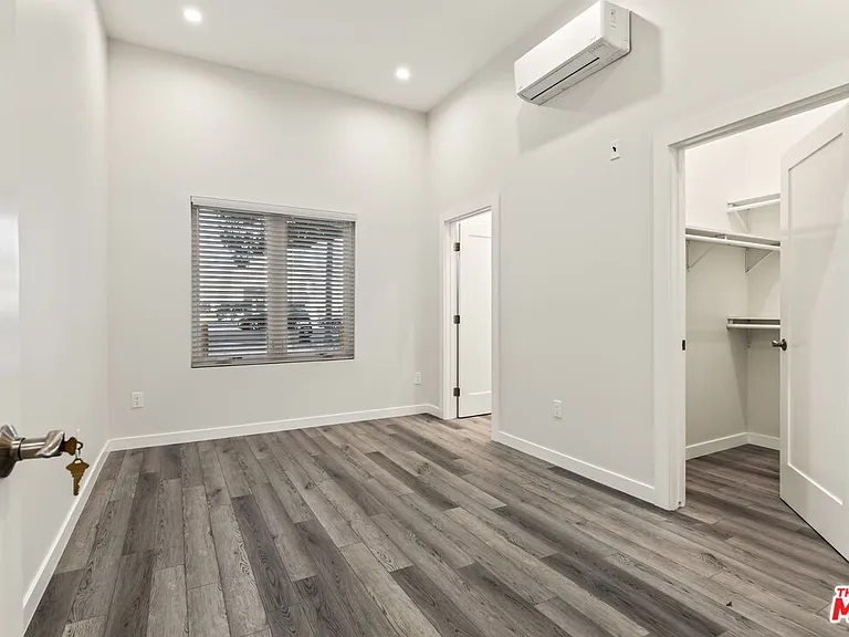 2336 Scarff St #2338 — Photo 7