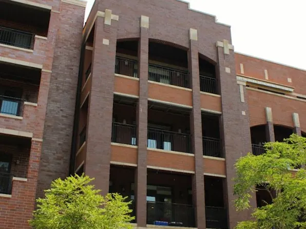 2927, 2927 N Lincoln Ave APT 2, Chicago, IL 60657
