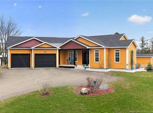 949 Elmwood Dr, Moncton, NB E1H 2H1