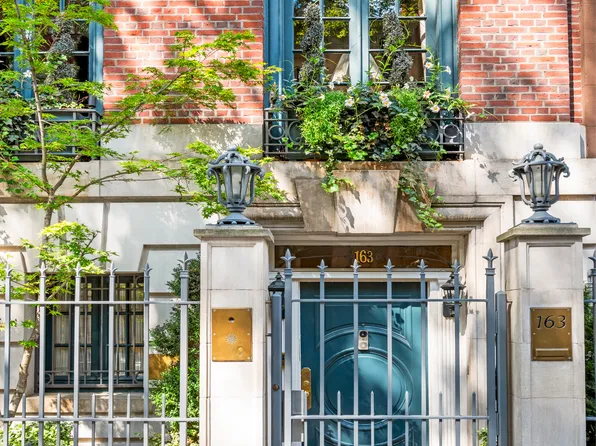 163 East 64th Street 1 image 3 of 29