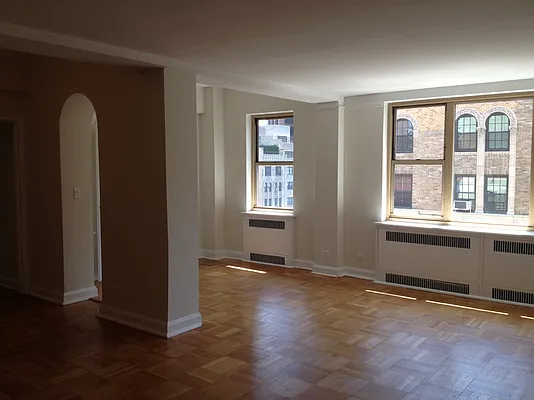 Rented by Stonehenge NYC LLC | media 6