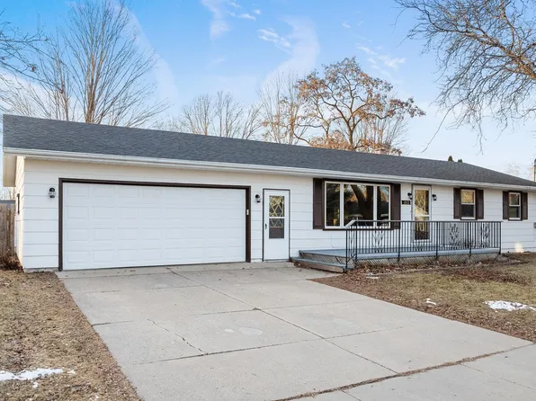 203 S Maple St, Black Creek, WI 54106