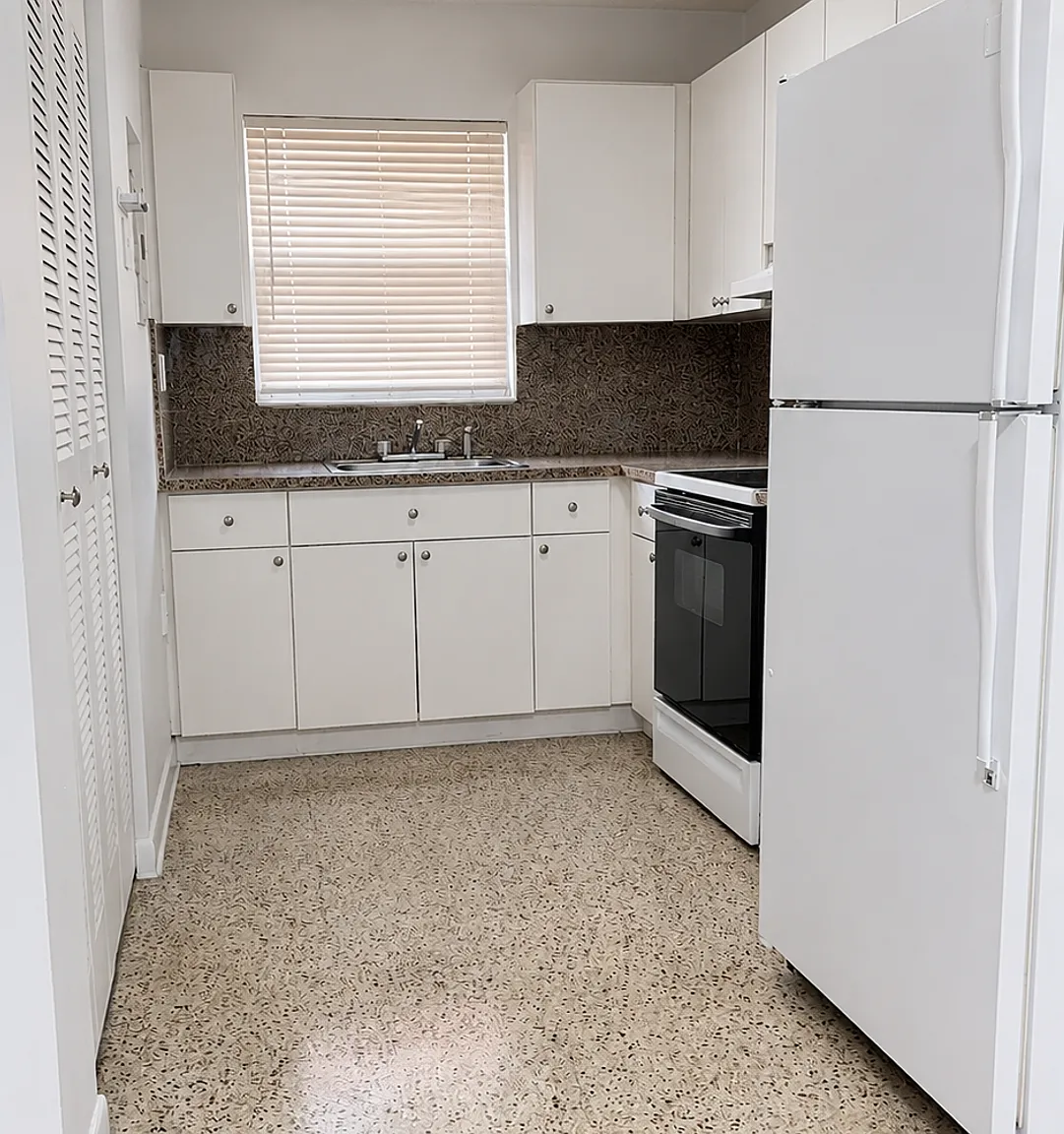 Gabriella Apartments — Photo 2