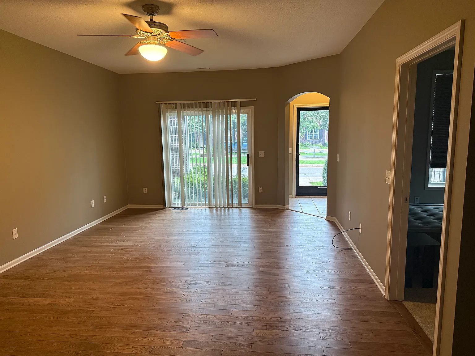 301 Scio Village Ct — Photo 2