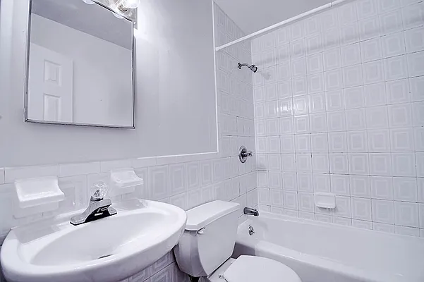 Rented by Urbane Brokerage | media 6