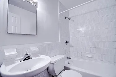 Rented by Urbane Brokerage