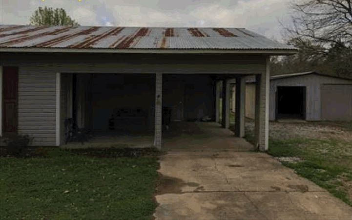 2nd image of 400 Island Rd