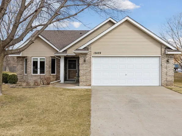 12429 Wedgewood Pl NW, Coon Rapids, MN 55433