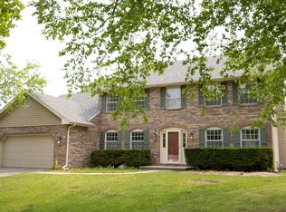 2204 Misty Meadow Pl, Champaign, IL 61822