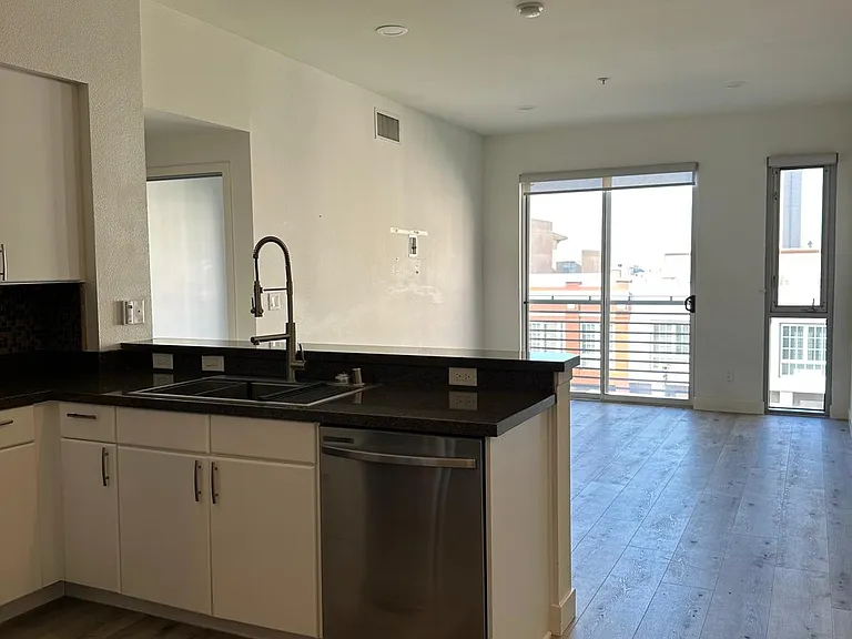 445 Island Ave #514 — Photo 1