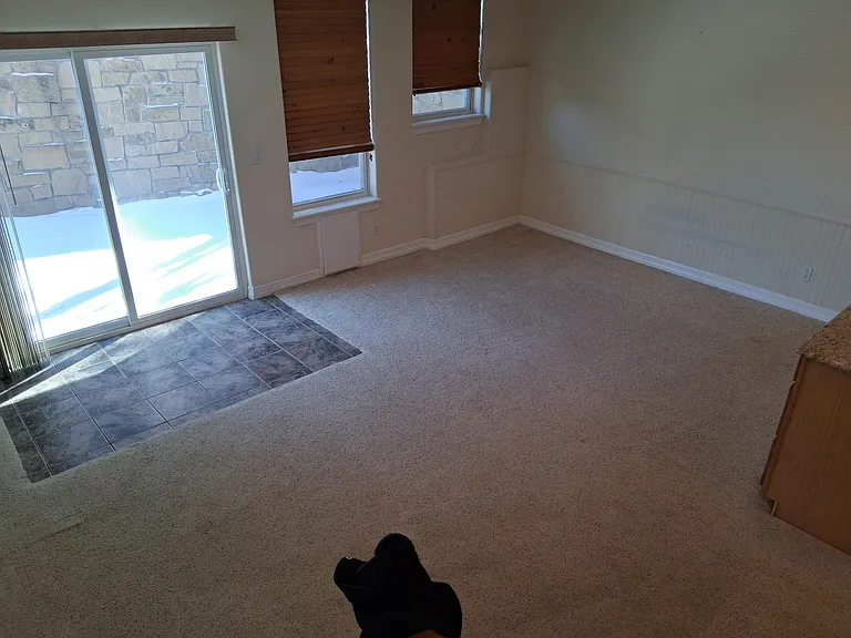 692 Louis Dr — Photo 11