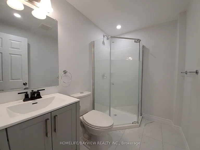 644 McBean Ave #LOWER — Photo 6