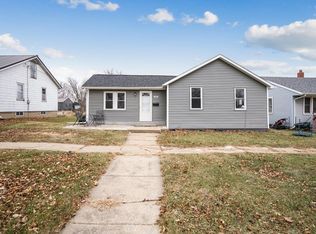 706 4th St, Traer, IA 50675