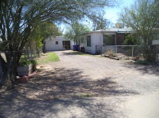 1409 Stewart Ln, Las Cruces, NM 88005