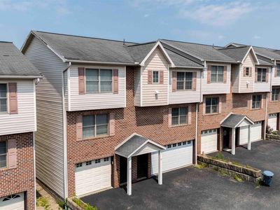 25 Ocean View Dr, Morgantown, WV, 26505