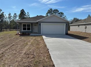 6604 N Roland Dr, Citrus Springs, FL 34433