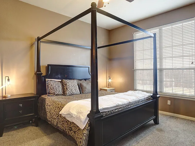 2440 Deerwood Dr — Photo 26