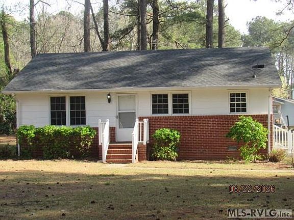 3rd image of 103 S West Rd