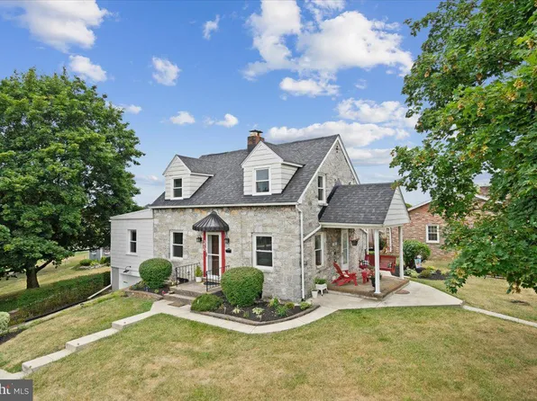 370 Key Cir, Hagerstown, MD 21740