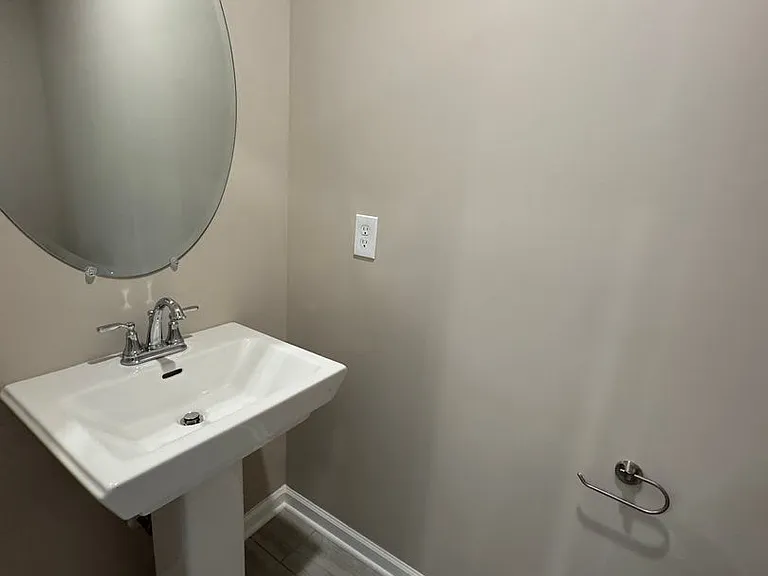 209 Mountaindale Dr — Photo 9