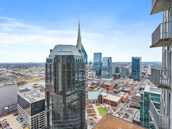 415 Church St APT 2513, Nashville, TN 37219