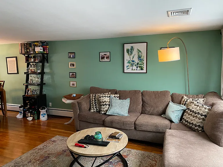 53 Dickson Ave — Photo 8