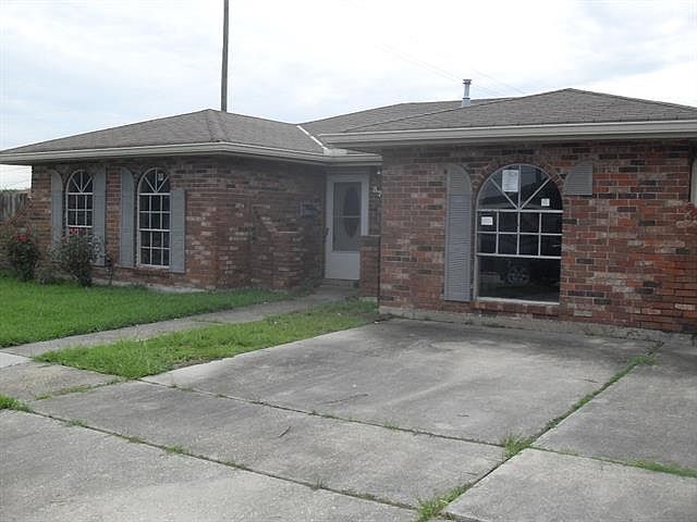 1st image of 3733 Blanchard Dr