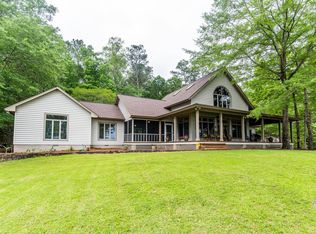 219 Robin Ln, Alexander City, AL 35010