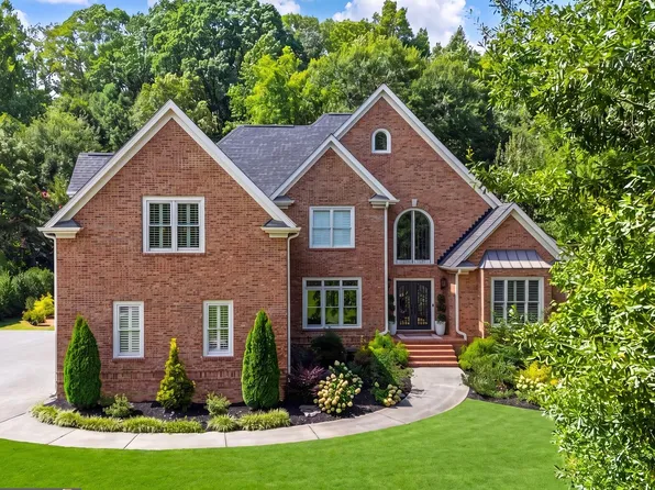 8365 Hurakan Creek Xing, Cumming, GA 30028