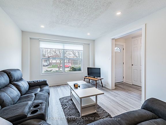 5th image of 11 Kirkland Rd
