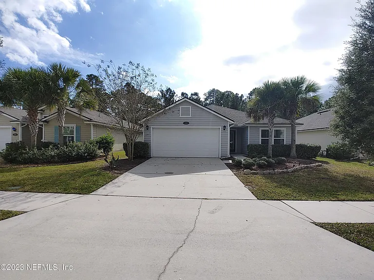 208 Midway Park Dr — Photo 2