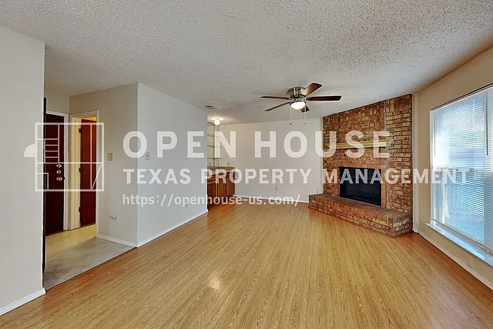1716 Stoneway Dr — Photo 6