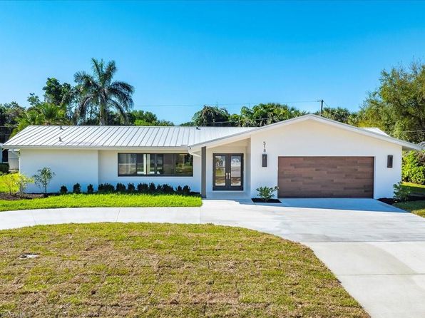 518 Cypress WAY E, NAPLES, FL 34110