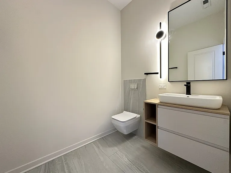 3207 N Narragansett Ave #604 — Photo 19