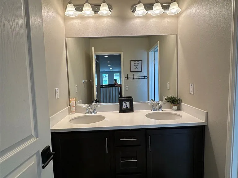24570 Hidden Hills Dr — Photo 23