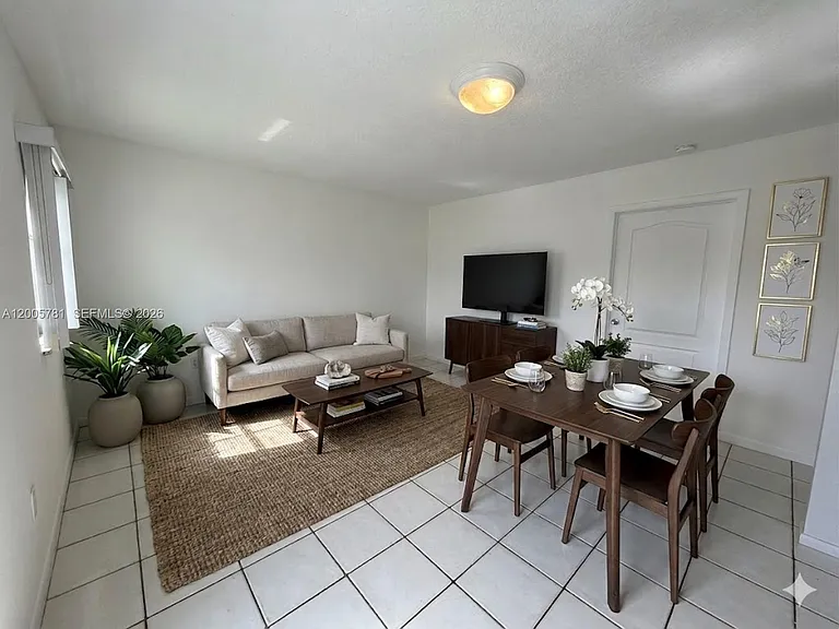 3052 SW 27th Ave #204 — Photo 19