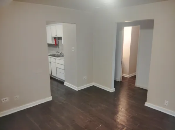 263 N Wildwood Ave #2, Kankakee, IL 60901