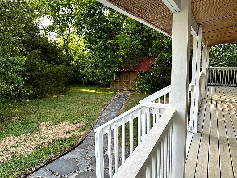 5138 Buena Vista Pike — Photo 8