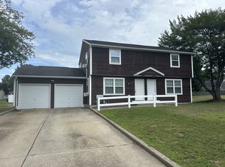 25 W Laramee Grn #25, Indian Orchard, MA 01151