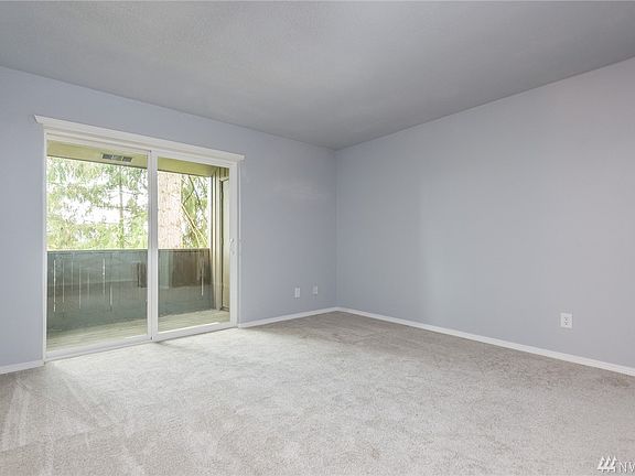 3rd image of 1605 N Visscher St APT 0206