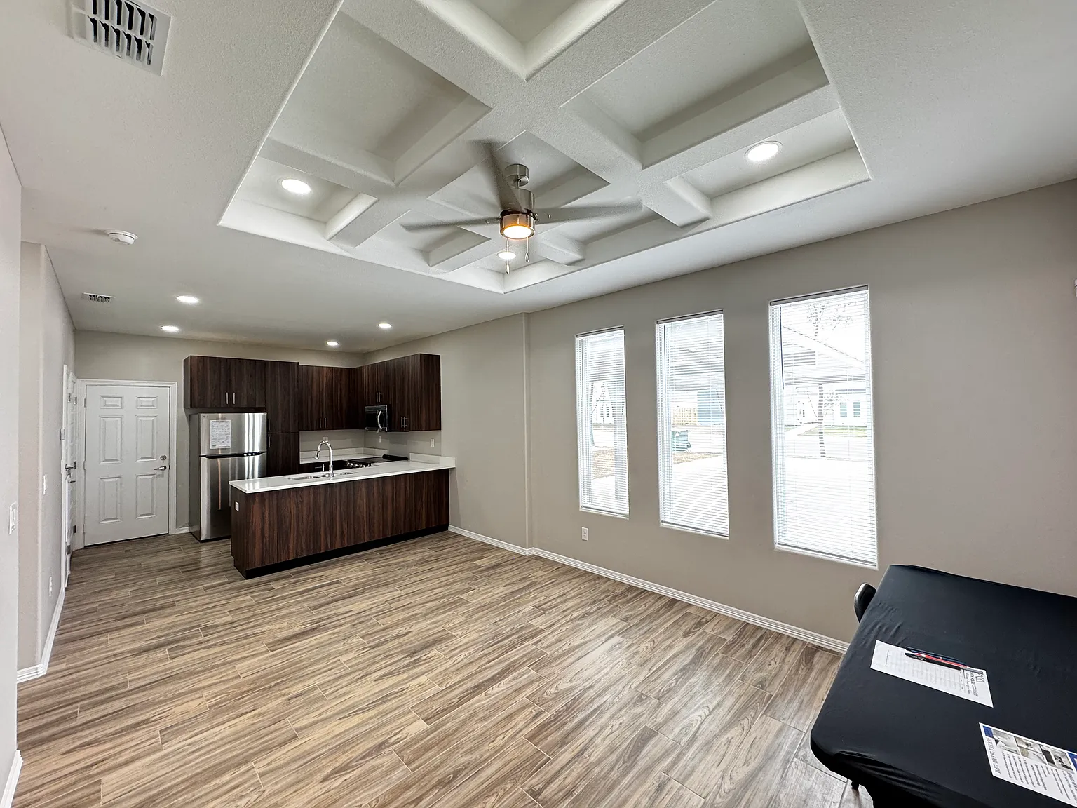 1 bed, 672 sqft, $975 — Photo 1